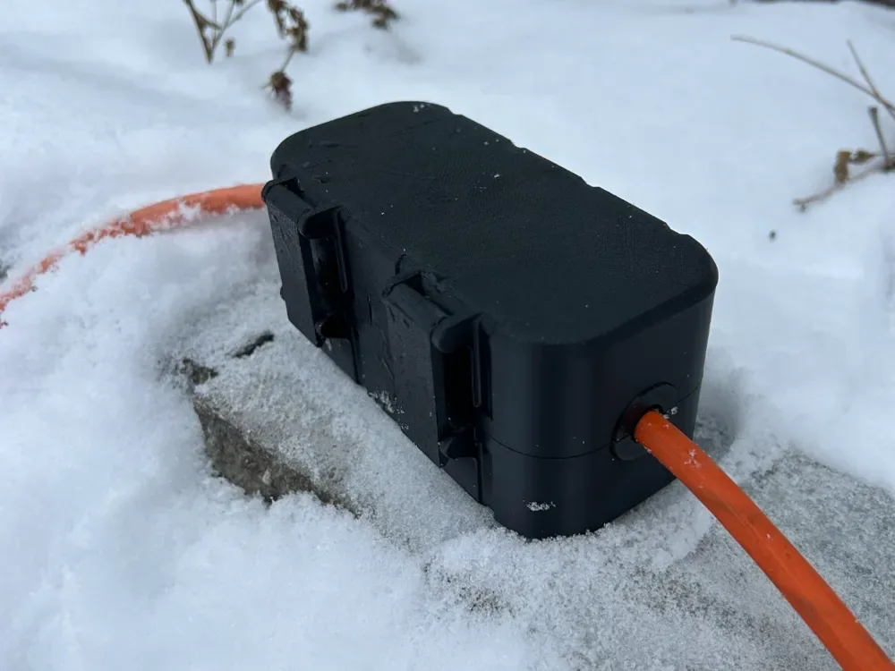 Creator design reference for Extension Cord Cover with Bushings — Standard; included printed parts are specified in the listing.