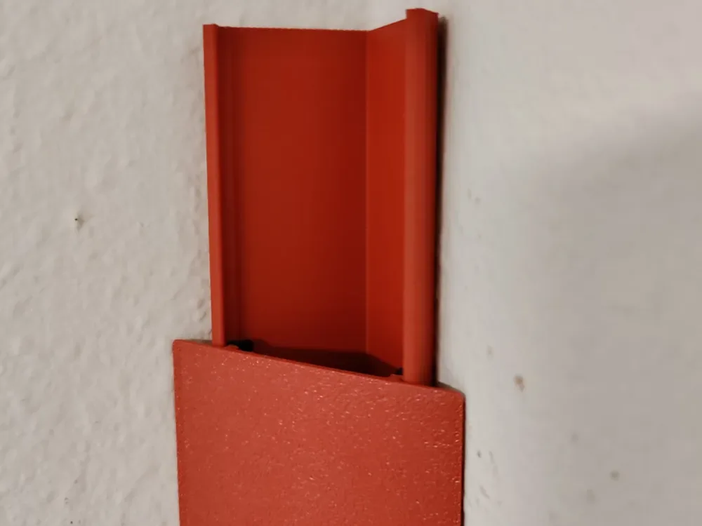 Creator design reference for Corner Cable Duct with Cover; included printed parts are specified in the listing.