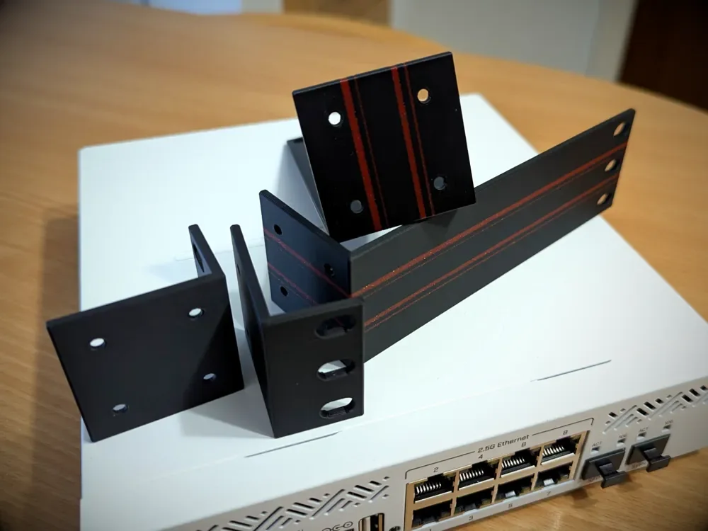 Creator design reference for 10-inch Rack Ear Pair — 201 × 40 mm Device Design; included printed parts are specified in the listing.