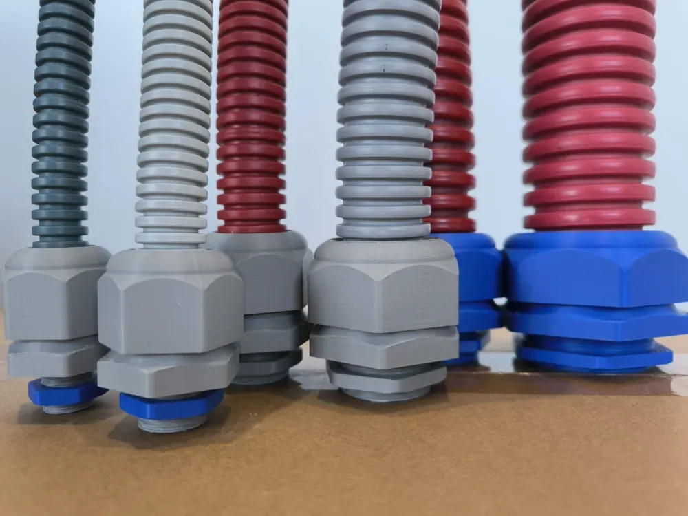 Creator design reference for Screw-Lock Flexible Conduit Gland — 16 mm; included printed parts are specified in the listing.