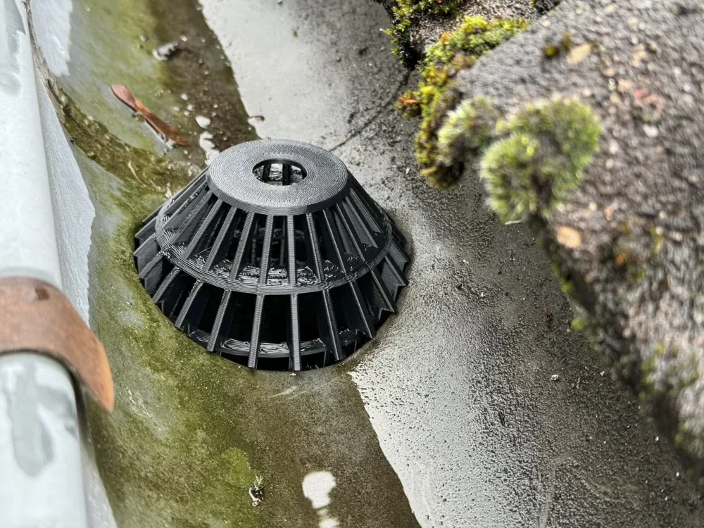Creator design reference for Rain Gutter Sieve — 90 × 90 Design; included printed parts are specified in the listing.